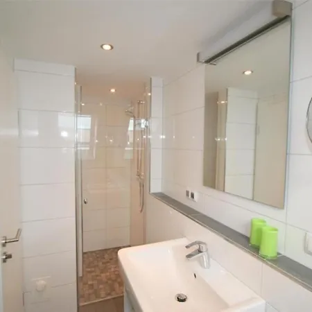 Admiralsgarten, Ag14b Apartman *